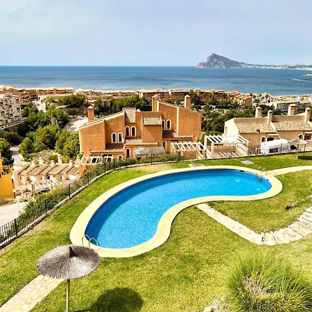Charming Townhouse With Sea Views & Pool In Altea Villa Calpe Exteriör bild