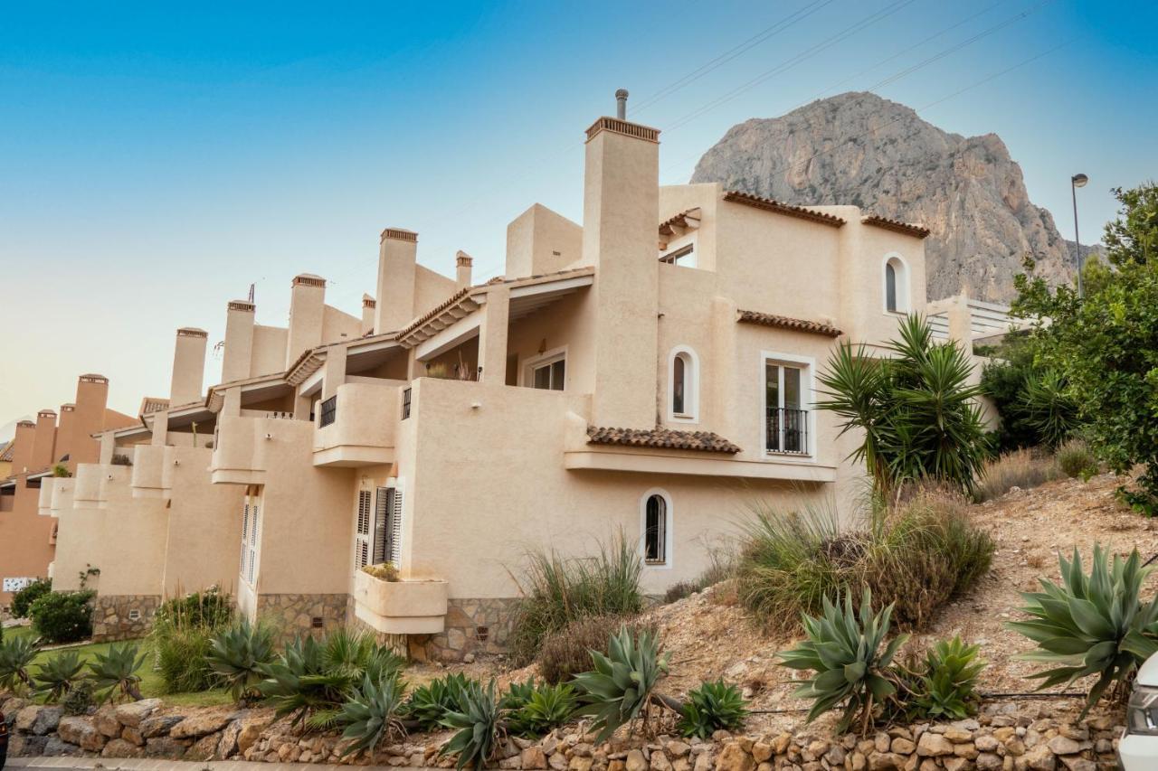 Charming Townhouse With Sea Views & Pool In Altea Villa Calpe Exteriör bild
